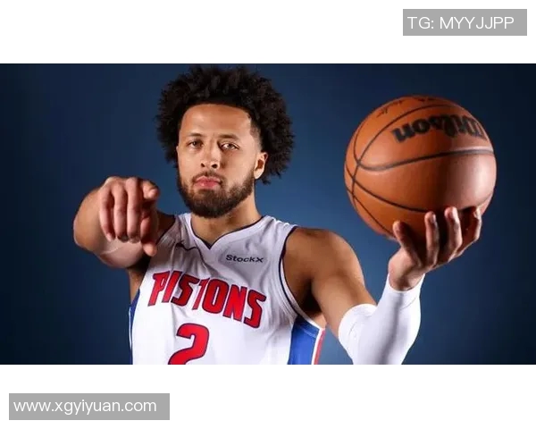 活塞官推发布坎宁安定妆照引发球迷热议期待新赛季表现