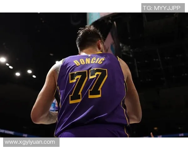 “东欧”缺阵 残阵独行侠主场胜湖人