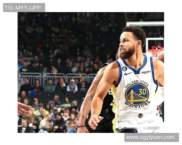 勇士3人20+爆冷输无字母哥雄鹿 库里27+6罗林斯32+8引8人上双