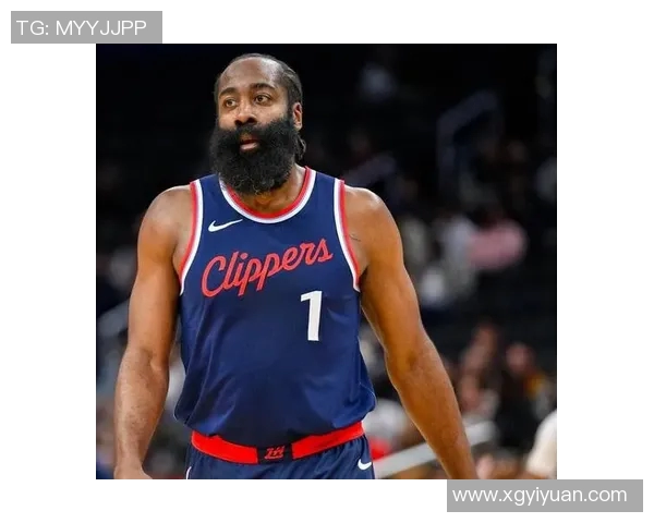 突然爆发！哈登4分钟狂轰12分2助攻，快船半场反超鹈鹕的关键