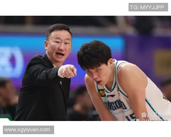 须对杨瀚森保持耐心,但其自身也需自律,他应意识到自己代表中国篮球 须对杨瀚森保持耐心,但其自身也需自律,他应意识到自己代表中国篮球